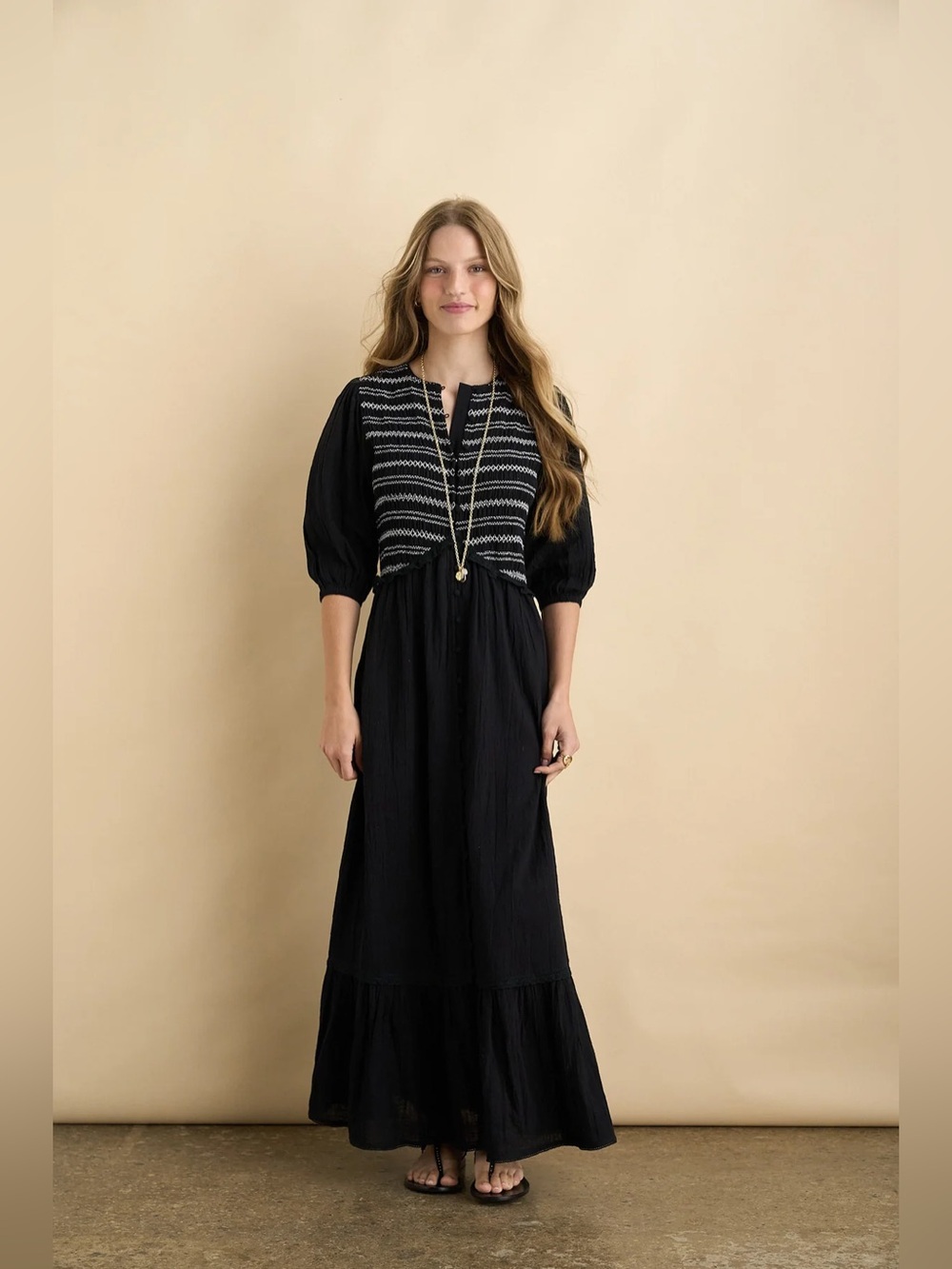 Sonmer Magnolia Black